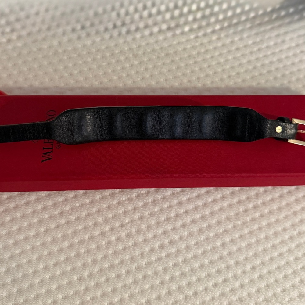 authentic Valentino leather Va Va Voom rocketed   Bracelet - Picture 5 of 9